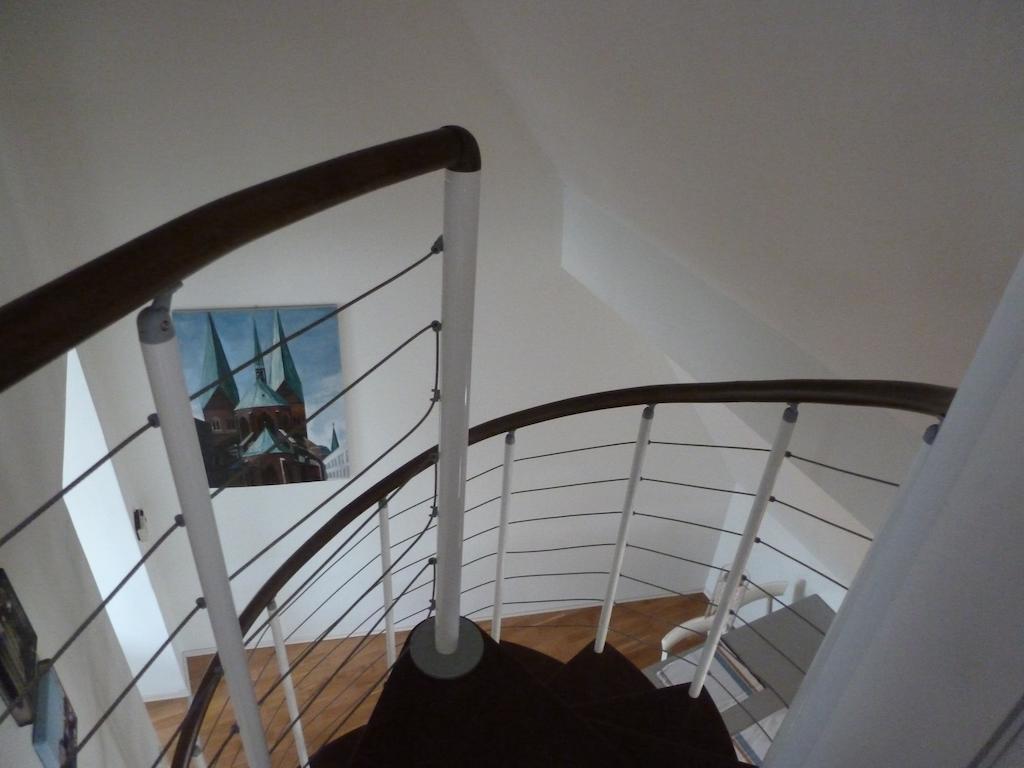 Likedeeler Am Stadthafen Lübeck Oda fotoğraf